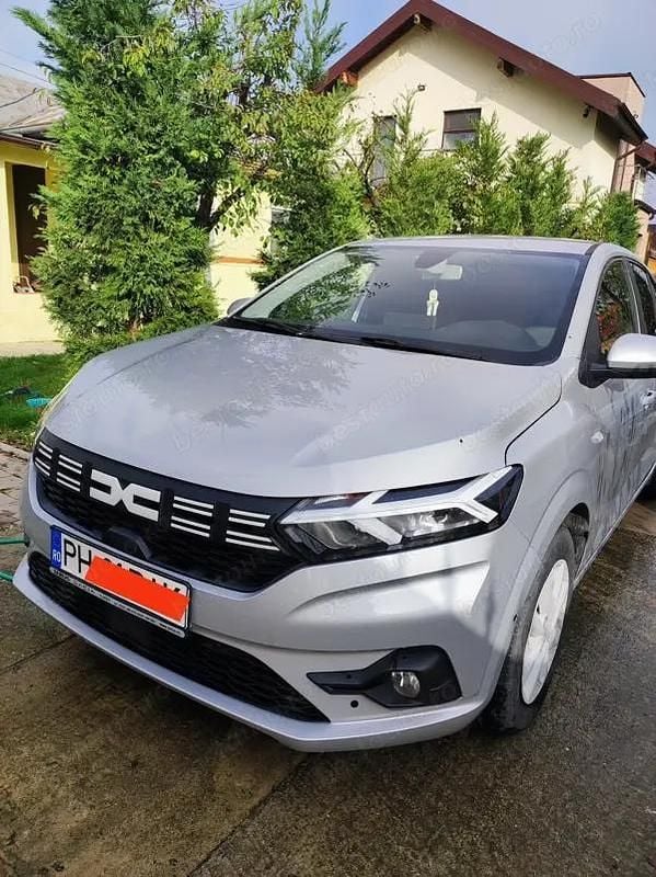 Utilizat 2023 Dacia Logan Expression Berlinǎ | 11.600 EUR (Preț OK) - Imagine 1/4