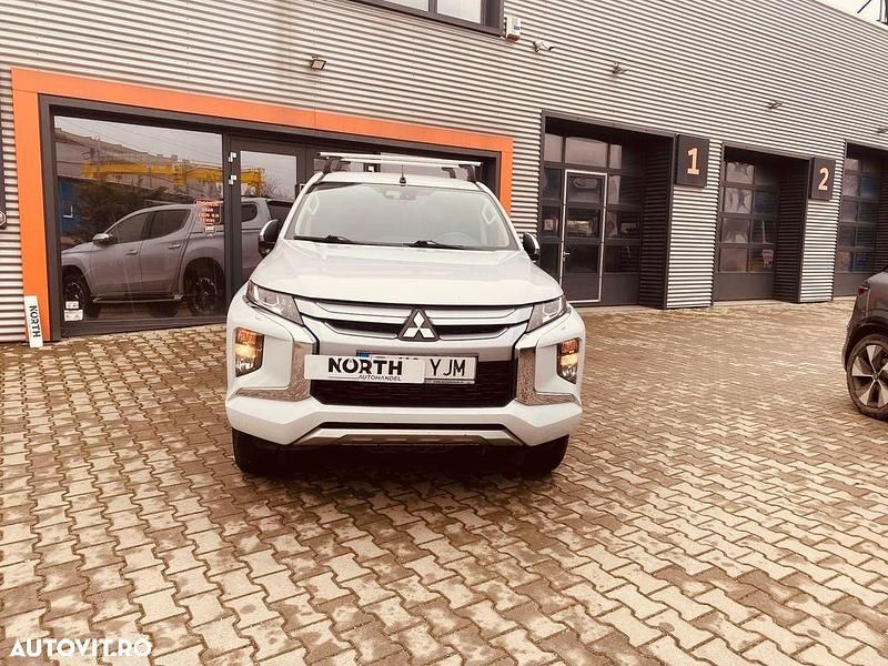 Second-hand Mitsubishi L200 150 CP (110 kW) 2022 Culoarealb Pickup