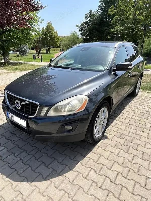 Utilizat 2009 Volvo XC60 Summum SUV | 8.900 EUR (Puțin scump) - Imagine 1/4