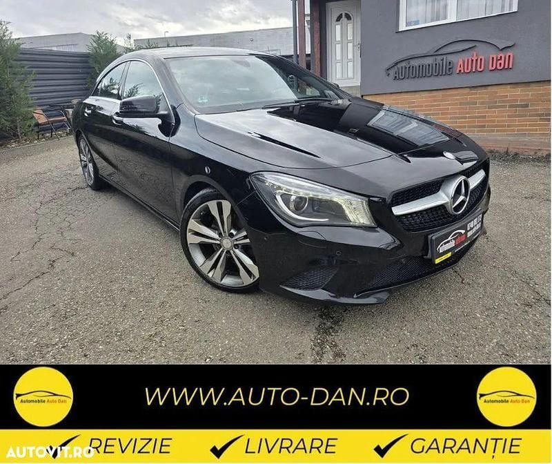 Culoarenegru Utilizat 2016 Mercedes CLA220 AMG line Berlinǎ | 14.990 EUR (Preț bun) - Imagine 1/4