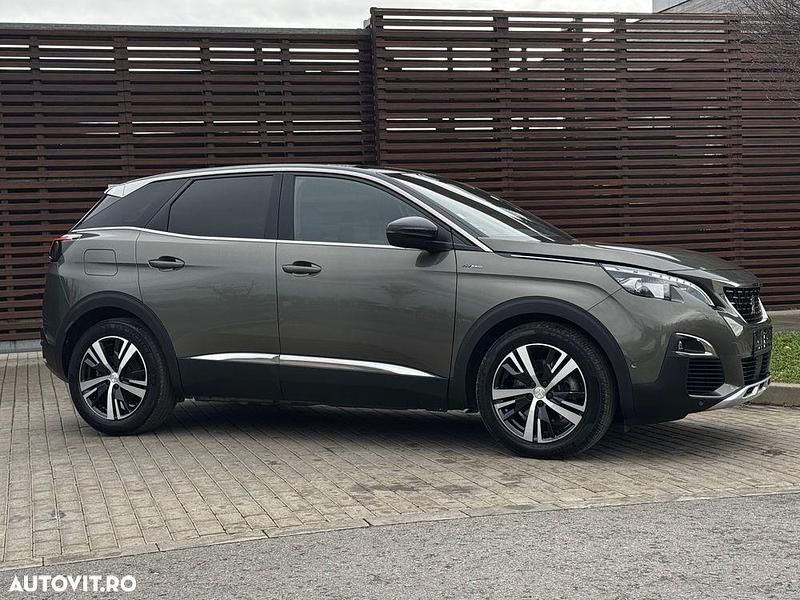 Second-hand Peugeot 3008 GT 225 CP (165 kW) 2020 Culoareverde SUV
