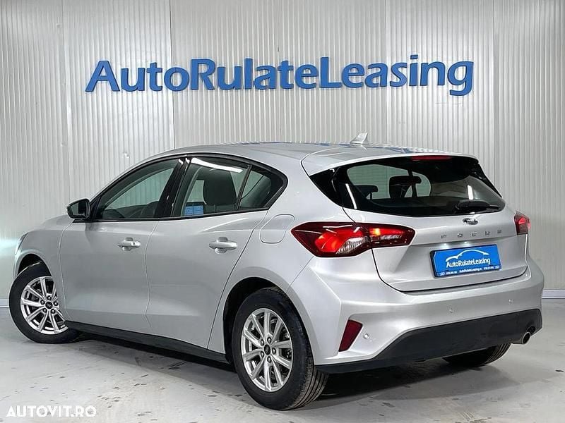 Second-hand Ford Focus Trend 120 CP (88 kW) 2022 Culoaregri Hatchback