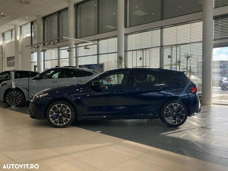 Second-hand BMW M135 Comfort Edition 300 CP (220 kW) 2025 Culoarealbastru Hatchback