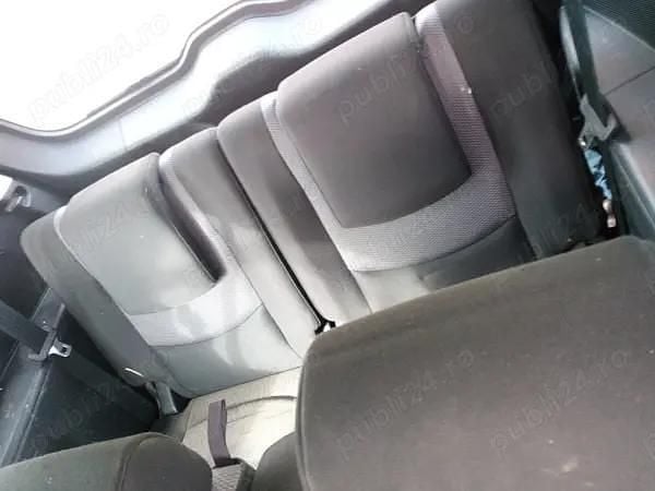 Second-hand Mazda 5 147 CP (108 kW) 2006 Monovolum