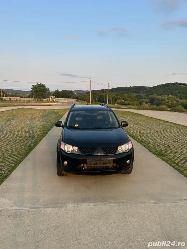 Utilizat 2007 Mitsubishi Outlander SUV | 5.300 EUR - Imagine 1/4