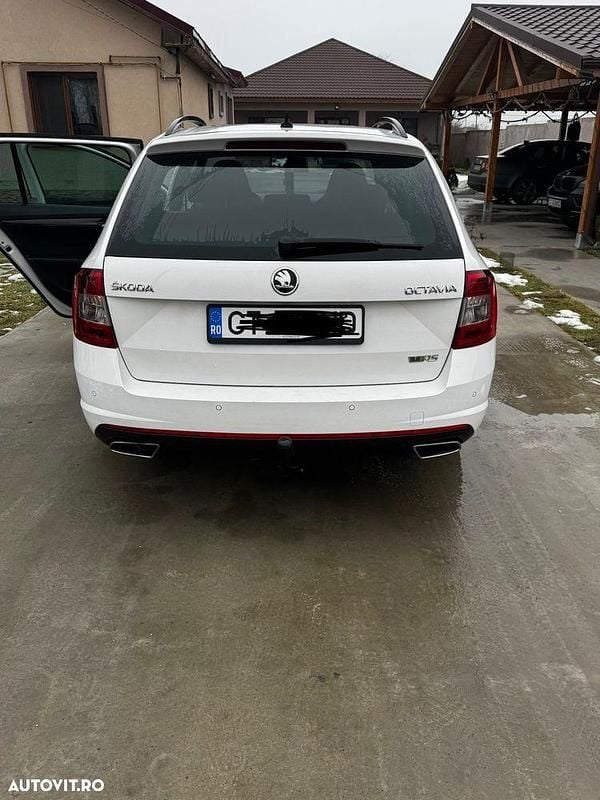 Second-hand Skoda Octavia RS 184 CP (135 kW) 2015 Culoarealb Hatchback
