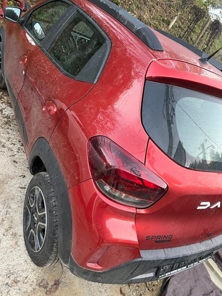Utilizat 2023 Dacia Spring Hatchback | 10.000 EUR - Imagine 1/4