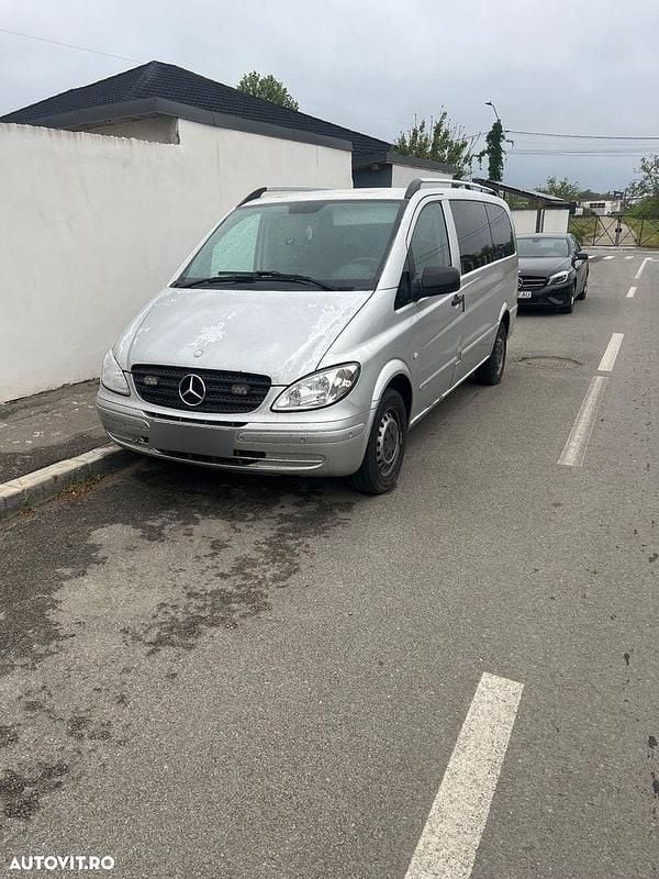 Gri Utilizat 2010 Mercedes Vito Monovolum | 6.850 EUR (Preț bun) - Imagine 1/4