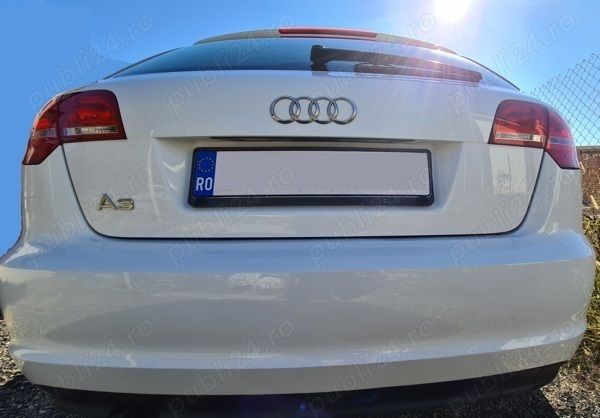 Second-hand Audi A3 Sportback 102 CP (75 kW) 2012 Alb Hatchback