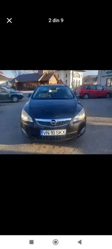 Utilizat 2011 Opel Astra Hatchback | 4.650 EUR (Scump) - Imagine 1/4