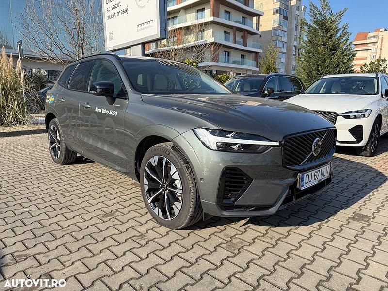Culoarealte culori Nouă 2025 Volvo XC60 Ultra SUV | 74.415 EUR - Imagine 1/4