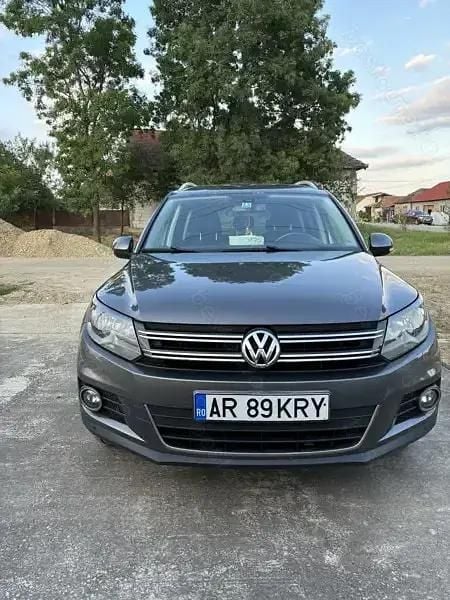 Gri Utilizat 2012 VW Tiguan SUV | 8.200 EUR (Puțin scump) - Imagine 1/4