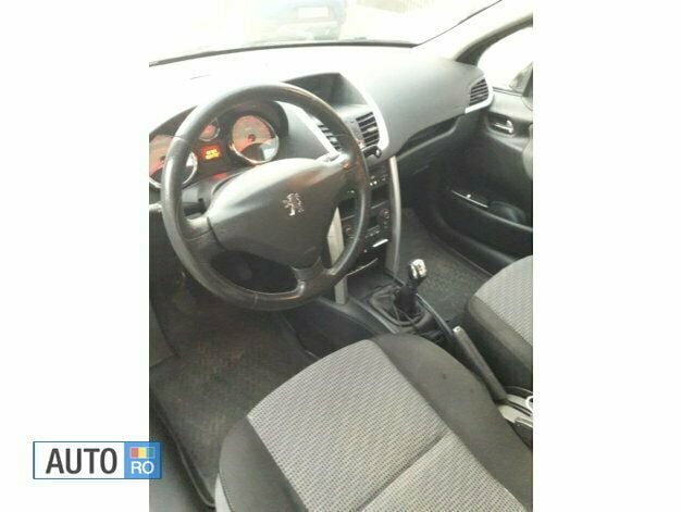 Second-hand Peugeot 207 110 CP (80 kW) 2010 Negru Hatchback