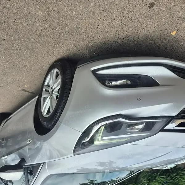 Second-hand Opel Astra Innovation 136 CP (100 kW) 2017 Gri Break