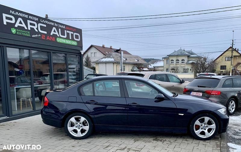 Second-hand BMW 320 150 CP (110 kW) 2007 Culoarealbastru Hatchback
