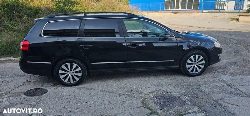Culoarenegru Utilizat 2010 VW Passat Break | 3.500 EUR (Preț OK) - Imagine 1/4