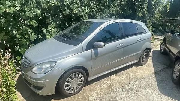 Utilizat 2005 Mercedes A180 Hatchback | 2.200 EUR (Preț OK) - Imagine 1/4