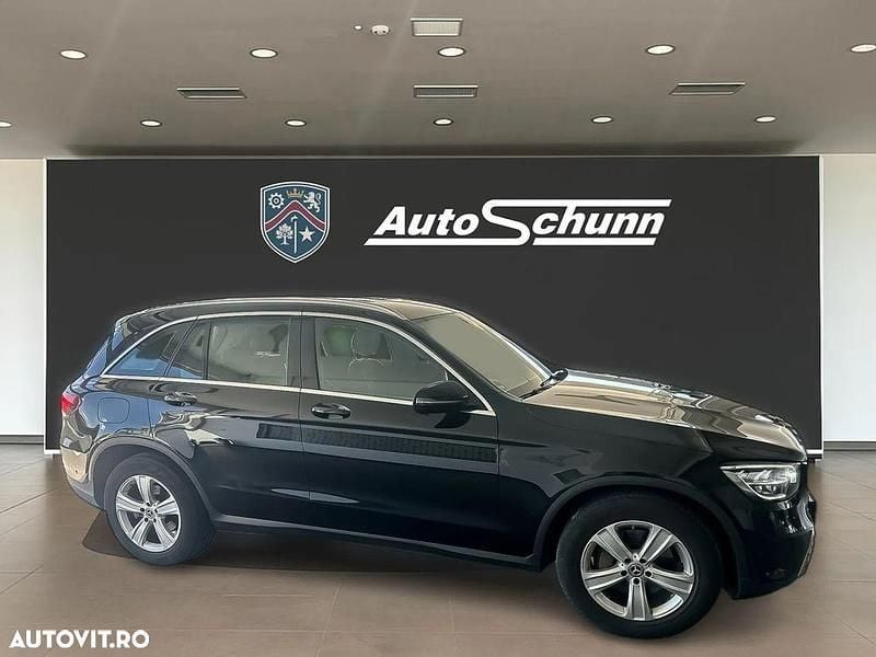 Second-hand Mercedes GLC220 194 CP (142 kW) 2019 Negru SUV