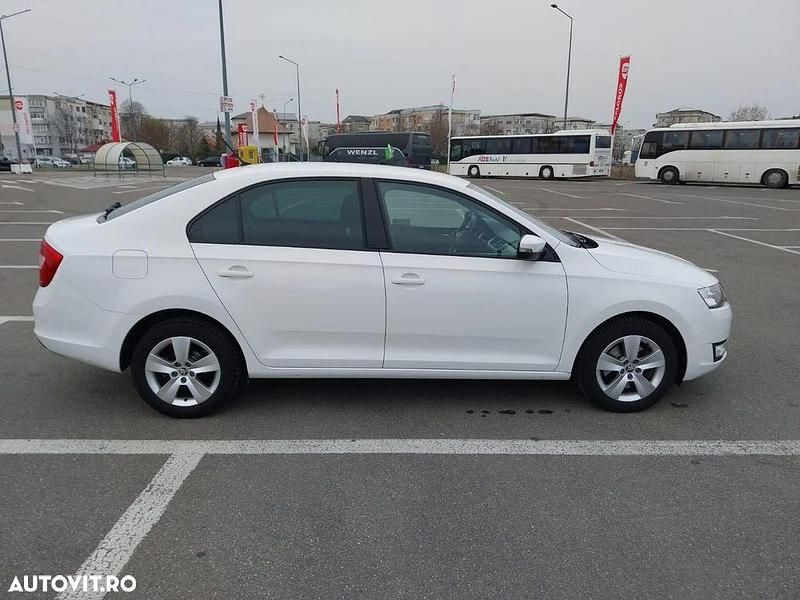 Alb Utilizat 2017 Skoda Rapid Style Hatchback | 8.500 EUR (Preț OK) - Imagine 1/4
