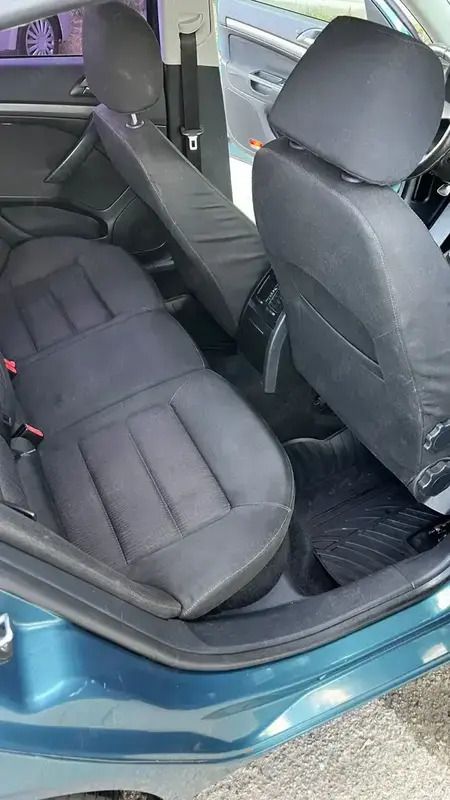 Utilizat 2008 Skoda Octavia Berlinǎ | 3.500 EUR (Preț OK) - Imagine 1/4