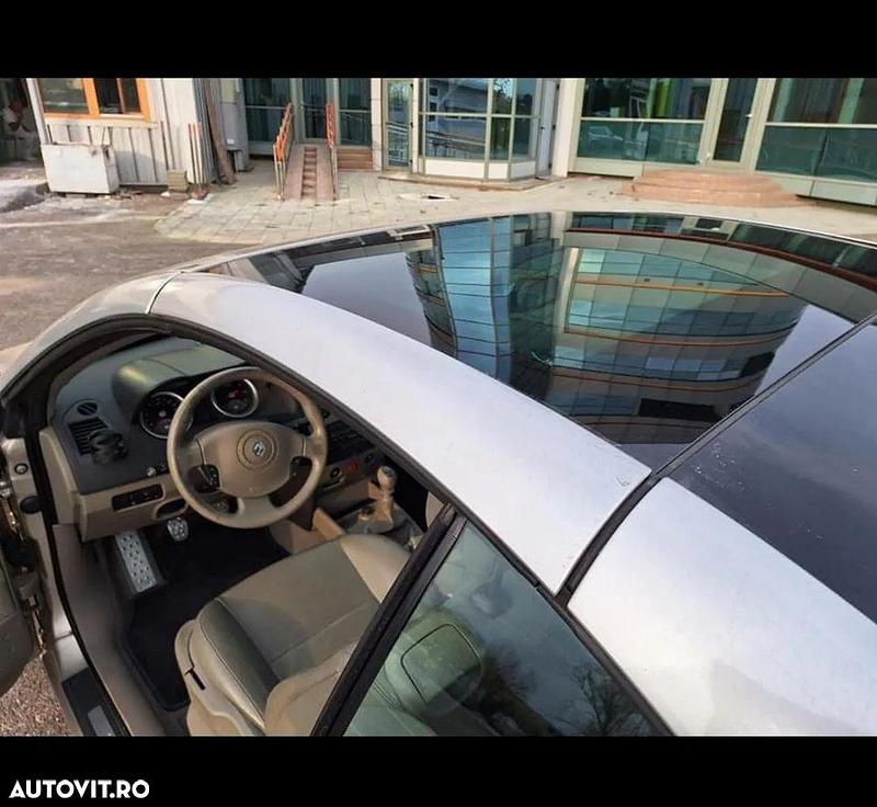 Second-hand Renault Mégane Cabriolet Dynamique 130 CP (95 kW) 2005 Culoarebej Cabrio