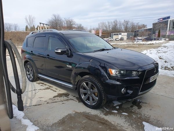 Utilizat 2010 Mitsubishi Outlander SUV | 2.500 EUR - Imagine 1/4