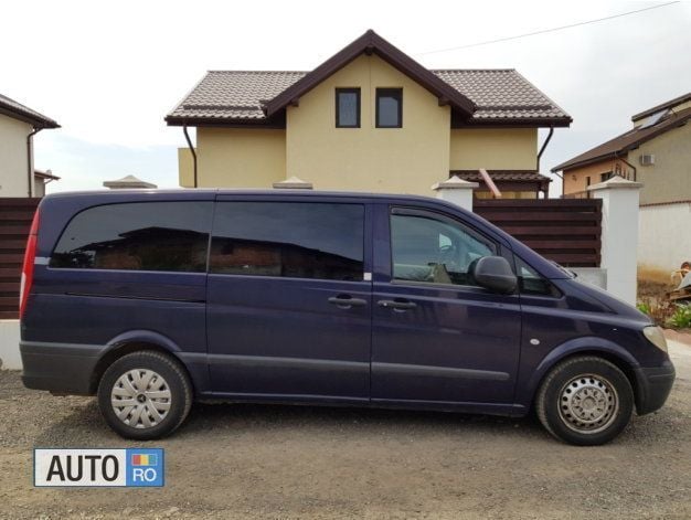 Second-hand Mercedes Vito 110 CP (80 kW) 2005 Violet Van