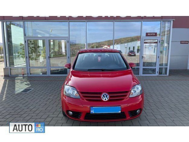 Second-hand VW Golf V 105 CP (77 kW) 2007 Rosu Hatchback