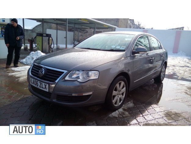 Second-hand VW Passat 130 CP (95 kW) 2006 Gri Berlinǎ