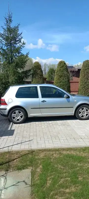 Utilizat 2001 VW Golf IV Hatchback | 4.800 EUR - Imagine 1/4