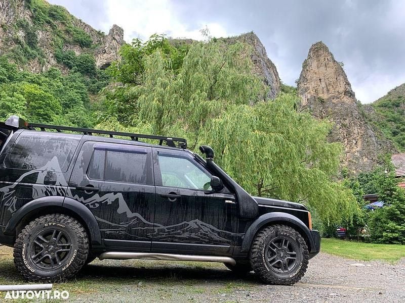 Second-hand Land Rover Discovery 3 190 CP (139 kW) 2005 Culoarenegru SUV