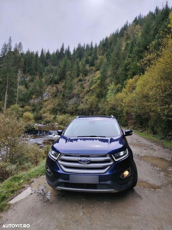 Culoarealbastru Utilizat 2017 Ford Edge Titanium SUV | 13.990 EUR - Imagine 1/4