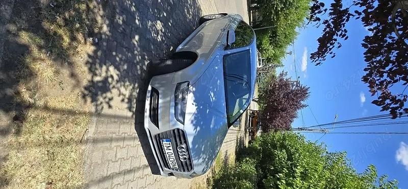 Gri Utilizat 2013 Audi A4 Berlinǎ | 7.500 EUR (Preț bun) - Imagine 1/4