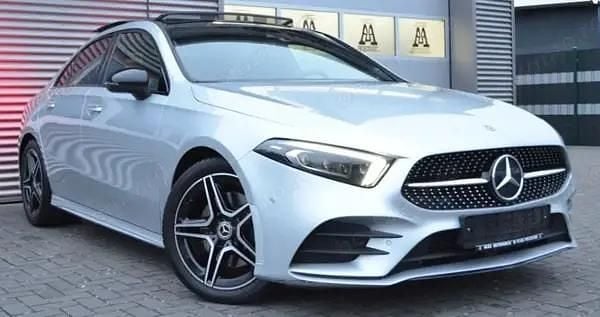 Second-hand Mercedes A220 AMG line 198 CP (145 kW) 2021 Berlinǎ
