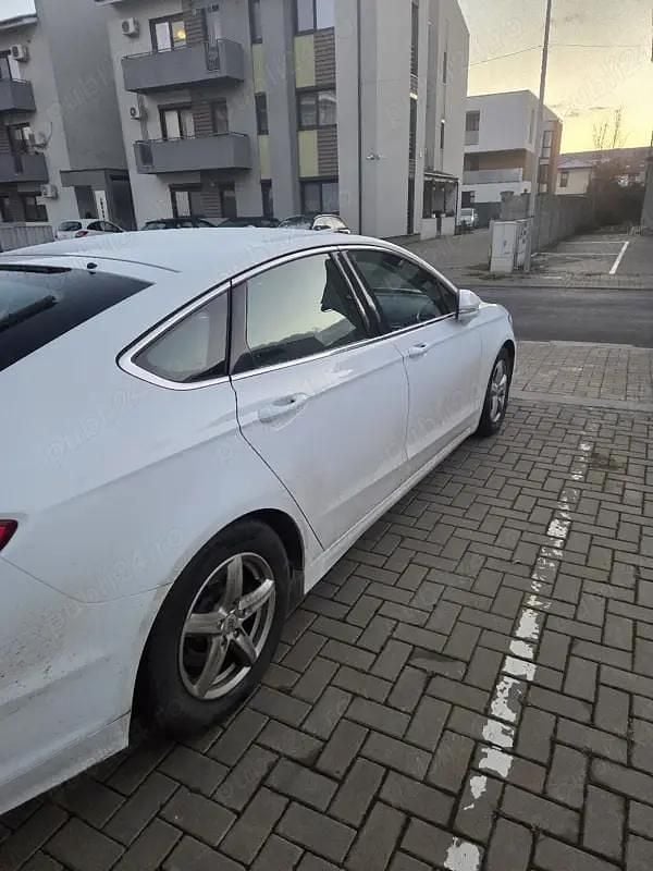 Second-hand Ford Mondeo 150 CP (110 kW) 2015 Berlinǎ