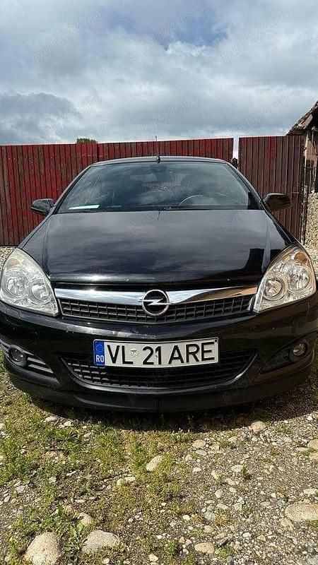 Second-hand Opel Astra 150 CP (110 kW) 2008 Cabrio