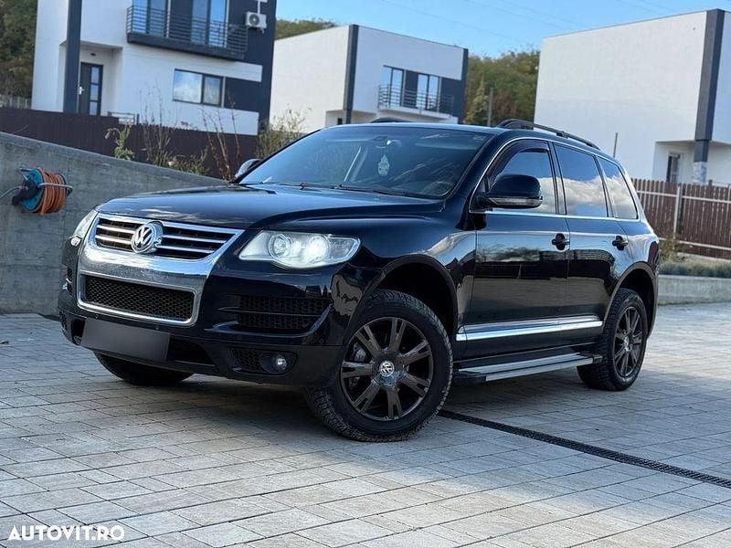 Culoarenegru Utilizat 2010 VW Touareg SUV | 6.500 EUR (Super Preț) - Imagine 1/4