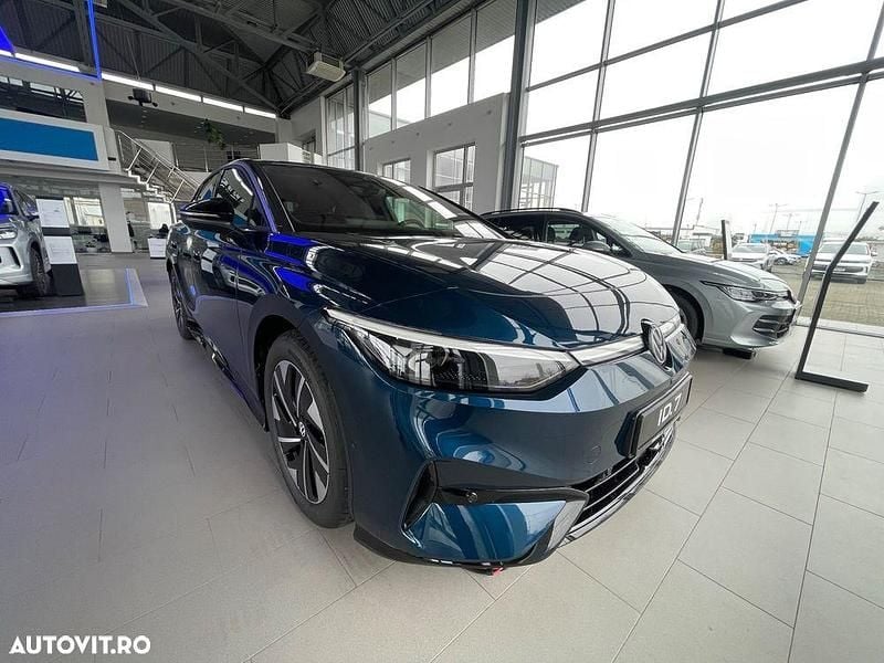 Nouă VW ID.7 Pro 210 kW (286 CP) 2025 Culoarealbastru Berlinǎ