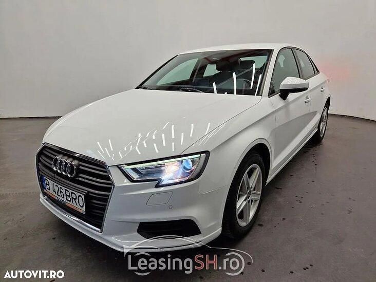 Alb Utilizat 2020 Audi A3 Sport Berlinǎ | 14.161 EUR (Preț OK) - Imagine 1/4
