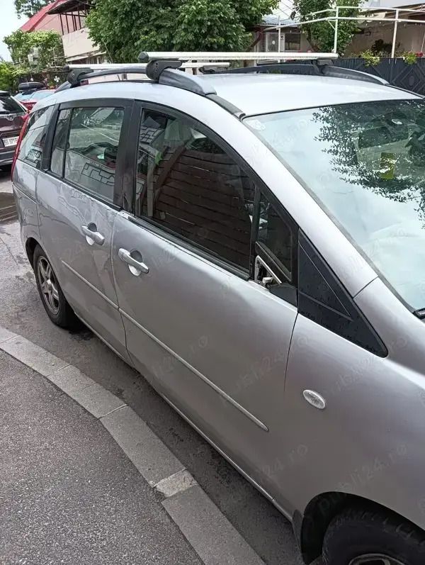 Utilizat 2007 Mazda 5 Monovolum | 1.800 EUR (Preț bun) - Imagine 1/4