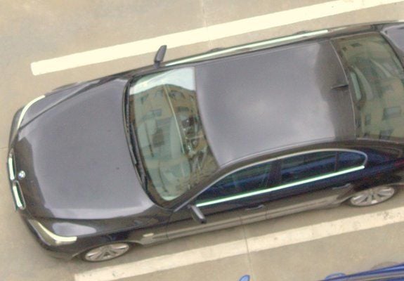 Negru Utilizat 2005 BMW 520 Berlinǎ | 6.500 EUR (Scump) - Imagine 1/4