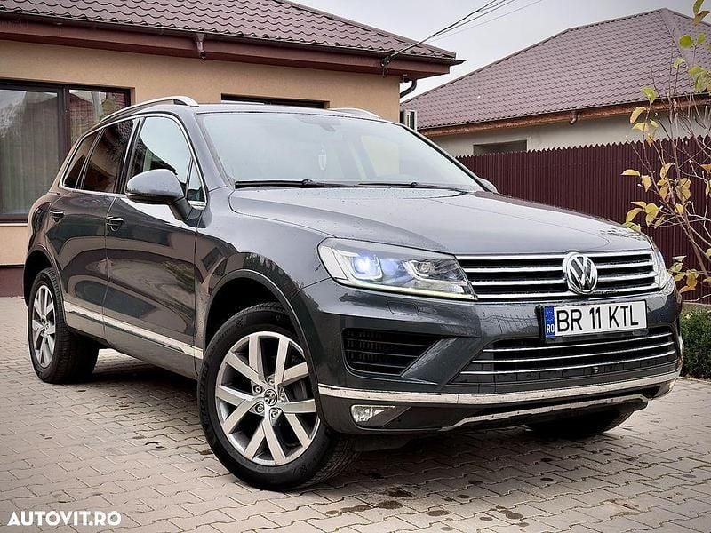Culoaregri Utilizat 2016 VW Touareg SUV | 18.500 EUR (Preț bun) - Imagine 1/4