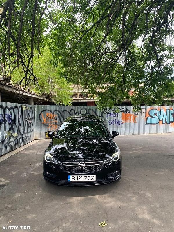 Negru Utilizat 2019 Opel Astra Enjoy Break | 9.500 EUR (Preț OK) - Imagine 1/4