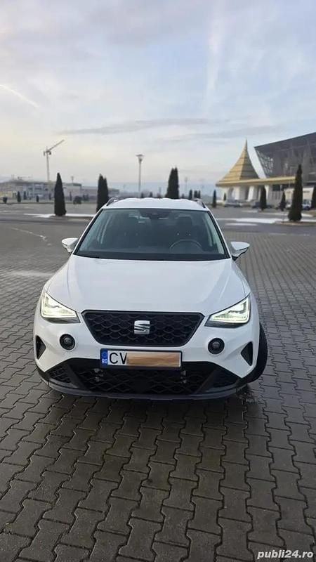 Alb Utilizat 2024 Seat Arona Style SUV | 15.850 EUR (Preț OK) - Imagine 1/4