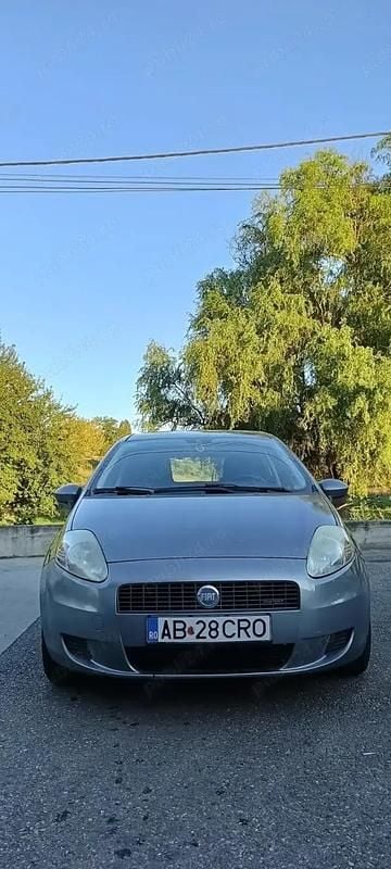 Utilizat 2006 Fiat Grande Punto Hatchback | 2.700 EUR - Imagine 1/4