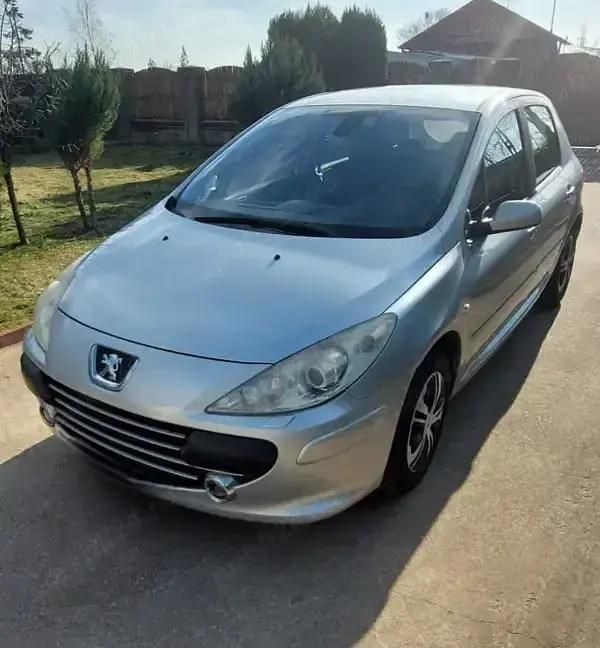 Utilizat 2006 Peugeot 307 | 1.900 EUR (Preț OK) - Imagine 1/4