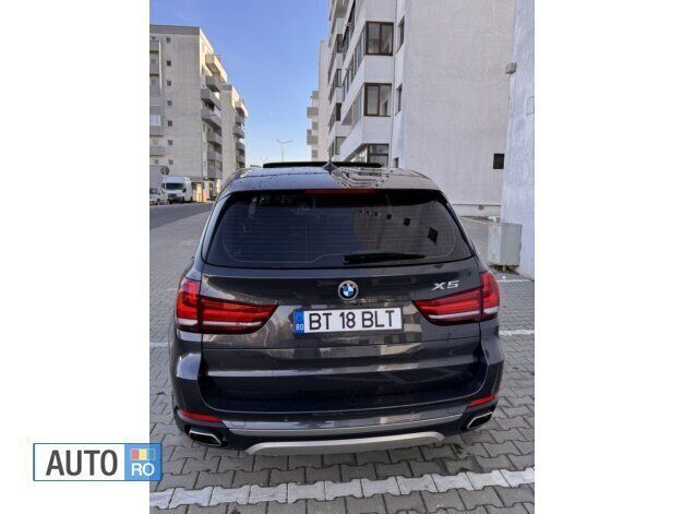 Gri Utilizat 2014 BMW X5 SUV | 22.700 EUR (Puțin scump) - Imagine 1/2