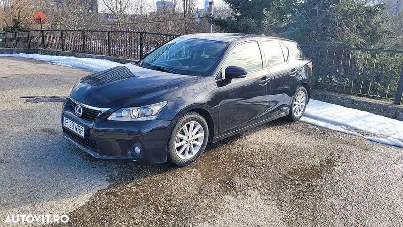 Second-hand Lexus CT200h Luxury Line 99 CP (72 kW) 2013 Culoarenegru Hatchback