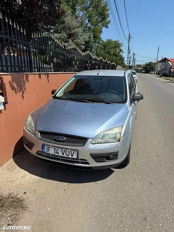 Gri Utilizat 2005 Ford C-MAX Trend Monovolum | 990 EUR (Preț OK) - Imagine 1/4