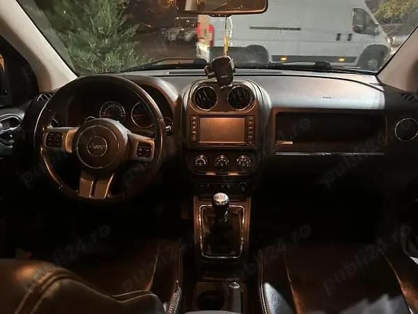 Second-hand Jeep Compass 136 CP (100 kW) 2013 Gri SUV